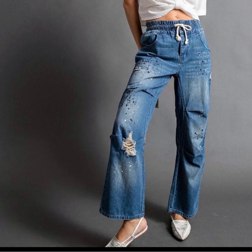 Easel Washed Denim Splatter Painted Design Cargo Loose Fit Jeans